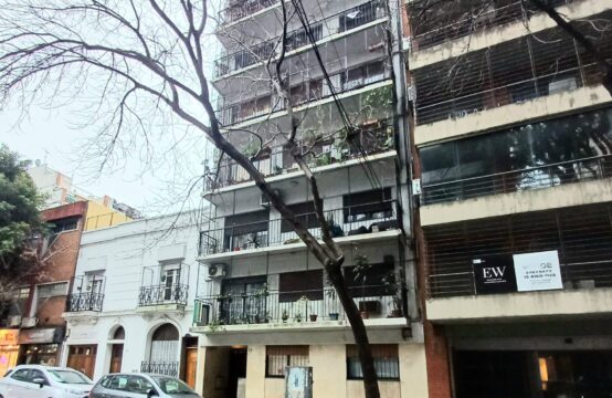 Departamento 2 Amb. con Patio. Apto profesional