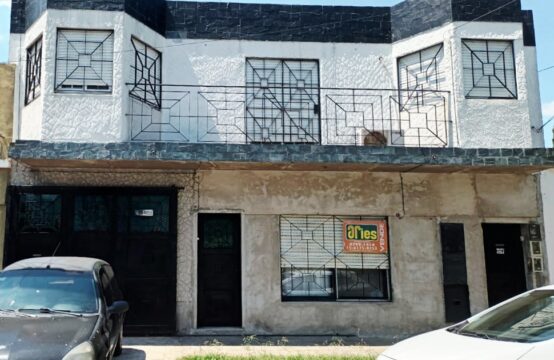 PH 6 Amb. al Frente con Entrada Indep. Garage. Patio. y Balcón