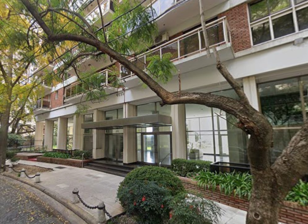 Semipiso 3 Amb mas dependencia en Torre Rivarola. Cochera Fija Cubierta