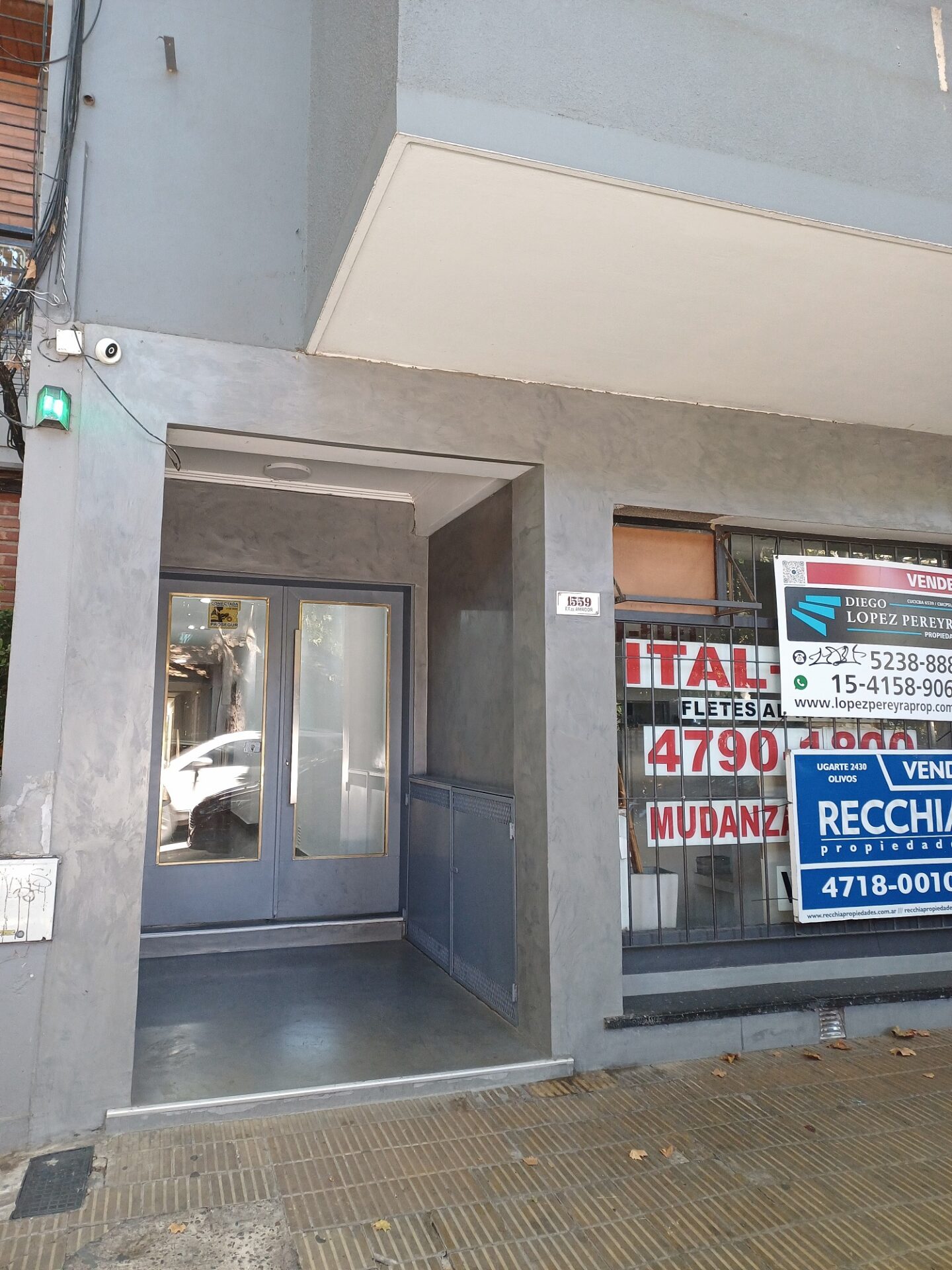 MONOAMBIENTE con BALCÓN al ContraFrente